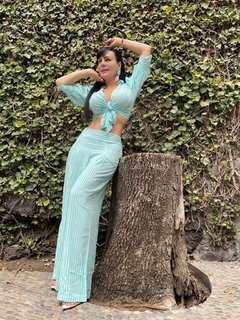 Maribel Guardia feet photo thumbnail