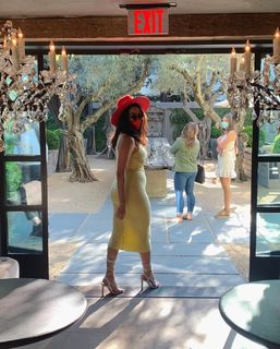 Nikki Garcia feet photo thumbnail