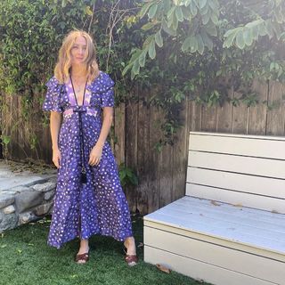 Sasha Alexander feet photo thumbnail