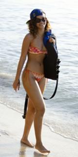 Rihanna feet photo thumbnail