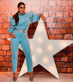 Galilea Montijo feet photo thumbnail