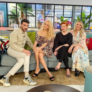 Doukissa Nomikou feet photo thumbnail