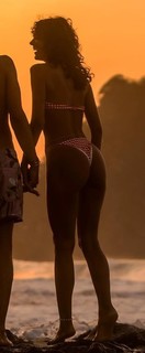 Bruna Marquezine feet photo thumbnail