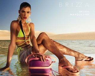 Bruna Marquezine feet photo thumbnail