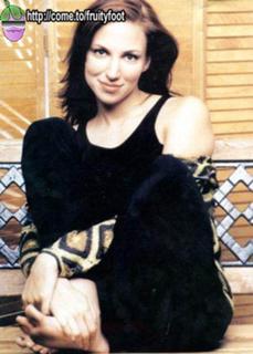 Debbie Gibson feet photo thumbnail