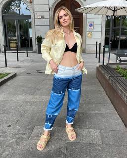 Chiara Ferragni feet photo thumbnail