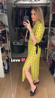 Chiara Ferragni feet photo thumbnail