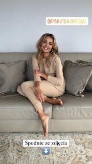 Malgorzata Socha feet photo thumbnail