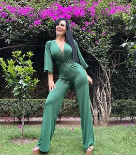 Maribel Guardia feet photo thumbnail