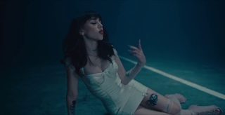 Nicki Nicole feet photo 4