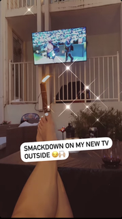 Amanda Saccomanno feet photo thumbnail