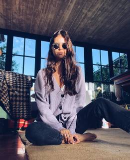 Zaira Nara feet photo thumbnail