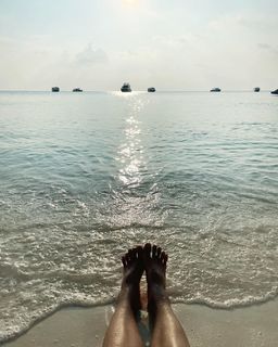 Disha Patani feet photo thumbnail