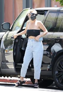 Ashley Benson feet photo thumbnail