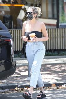 Ashley Benson feet photo thumbnail