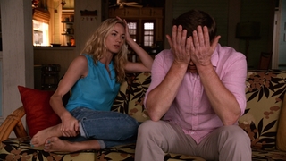 Yvonne Strahovski feet photo thumbnail