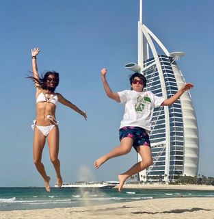 Elisabetta Gregoraci feet photo thumbnail