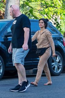 Camila Cabello feet photo thumbnail