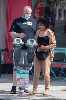 Camila Cabello feet photo thumbnail