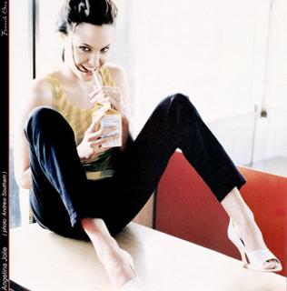 Angelina Jolie feet photo thumbnail