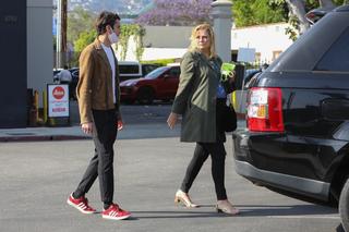 Mischa Barton feet photo thumbnail