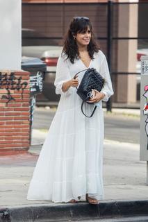 Camila Cabello feet photo thumbnail