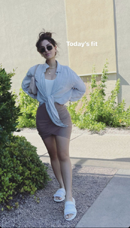 Alia Shelesh feet photo thumbnail
