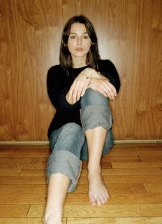 Keira Knightley feet photo thumbnail
