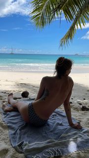 Marta Wierzbicka feet photo thumbnail