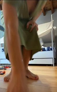 Tania Rincón feet photo thumbnail