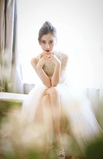 Angelababy feet photo thumbnail