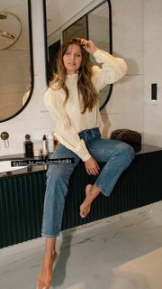 Anna Lewandowska feet photo thumbnail