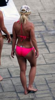 Britney Spears feet photo thumbnail