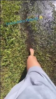 Edyta Górniak feet photo thumbnail