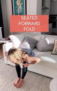 Giada De Laurentiis feet photo thumbnail