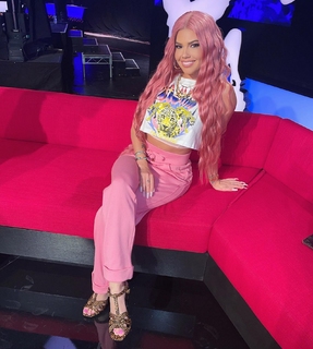 Chanel West Coast feet photo thumbnail