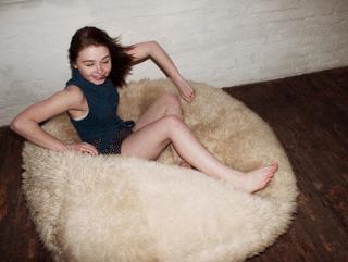 Jessica Barden feet photo 1