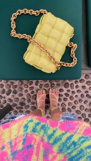 Chiara Ferragni feet photo thumbnail