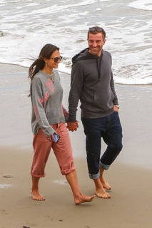 Jordana Brewster feet photo thumbnail