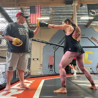 Miesha Tate feet photo thumbnail