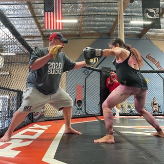 Miesha Tate feet photo thumbnail
