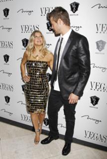 Fergie feet photo thumbnail