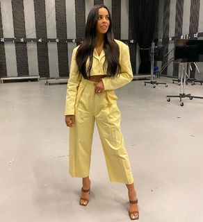 Rochelle Humes feet photo thumbnail