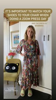 Julie Benz feet photo thumbnail