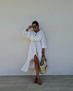 Paula Echevarría feet photo thumbnail