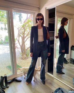 Kaia Gerber feet photo thumbnail