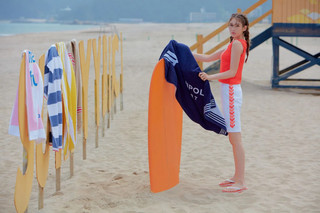 Jeon So-mi feet photo 3