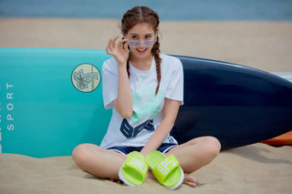 Jeon So-mi feet photo 4