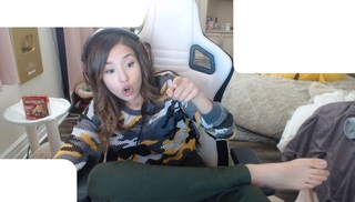 Imane Pokimane Anys feet photo thumbnail