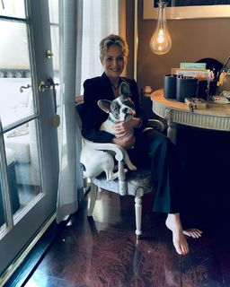 Sharon Stone feet photo thumbnail